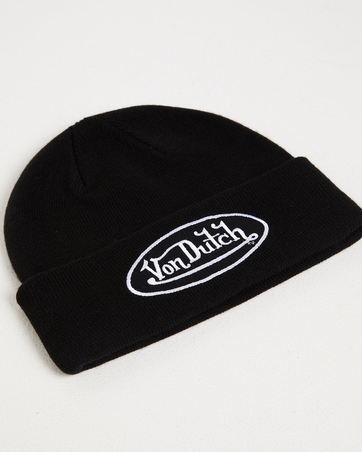 Beanie With Oval Logo Embroidery Patch BLACK