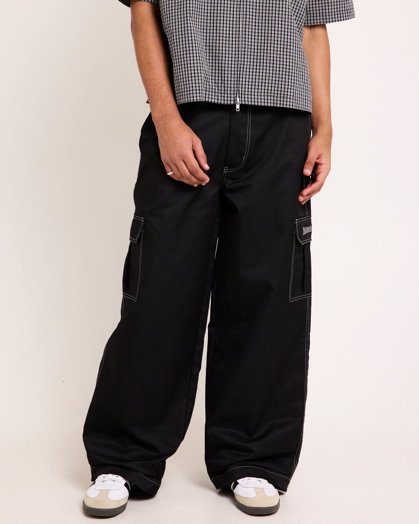 Union Super Loose Cargo Pants