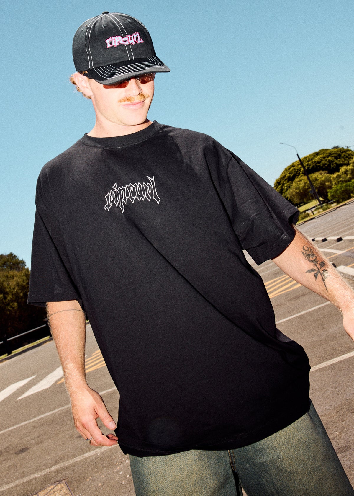 Archive Goth Embroidery T-Shirt BLACK