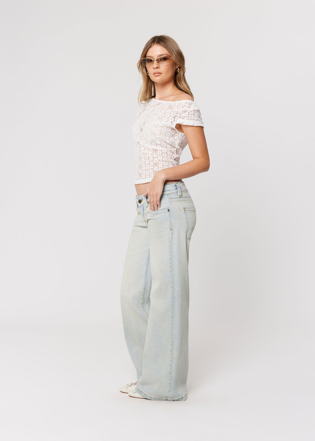 00 Super Low Wide Denim Jeans JANET