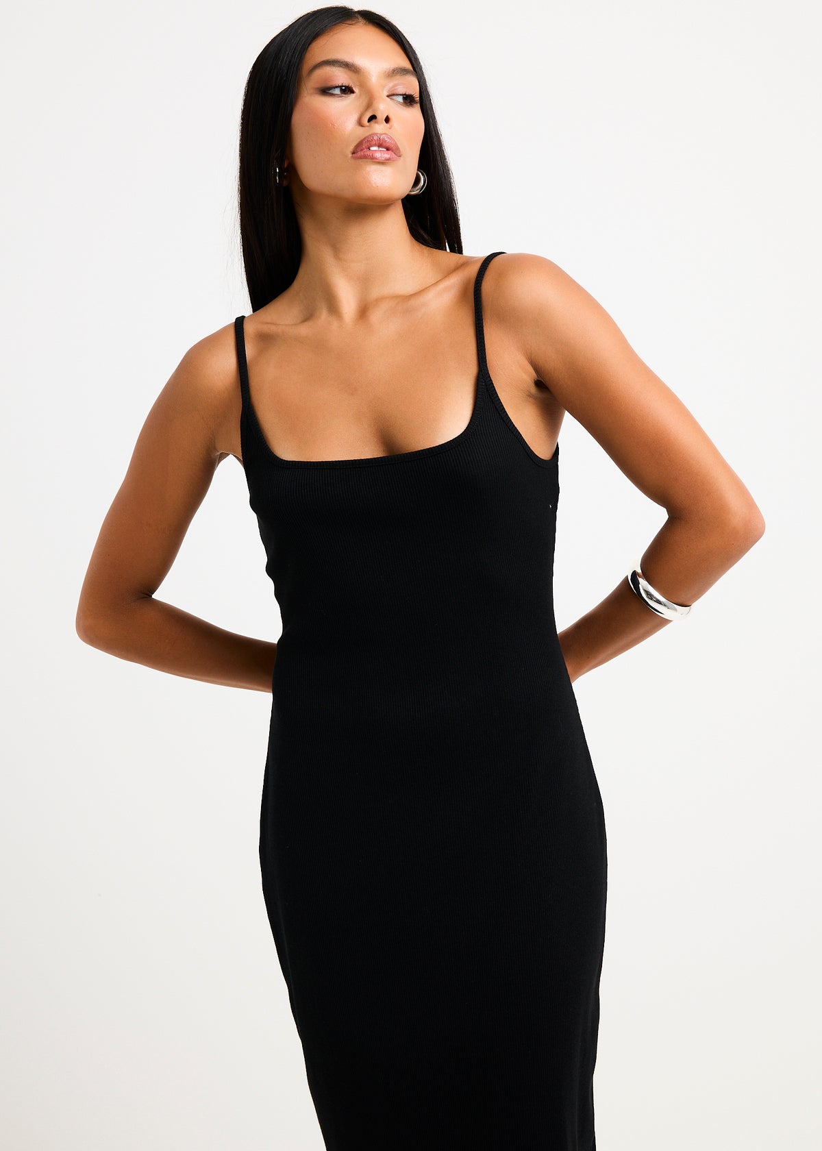 Straight Neck Midi Dress BLACK