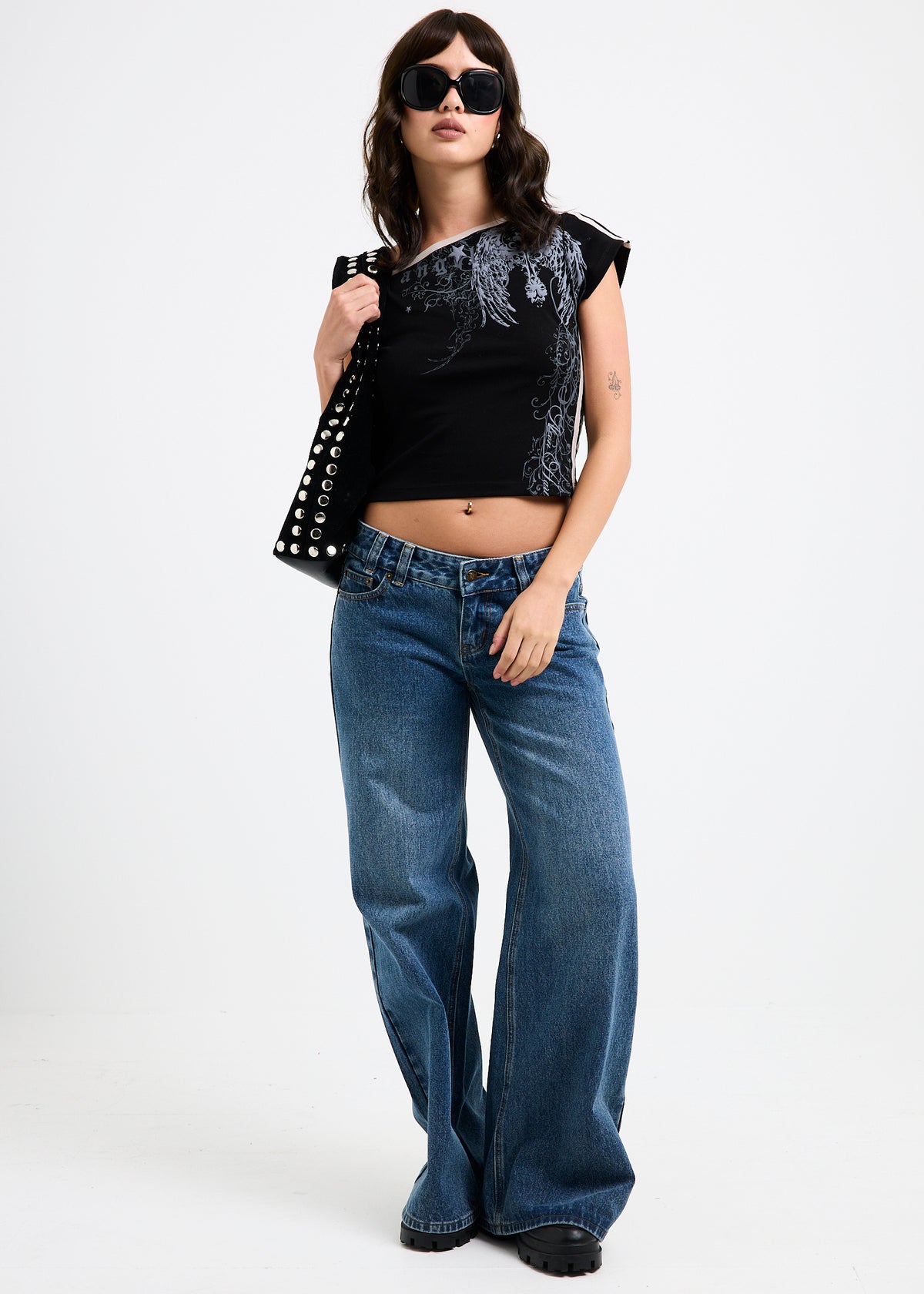 Zine Off Shoulder Top BLACK