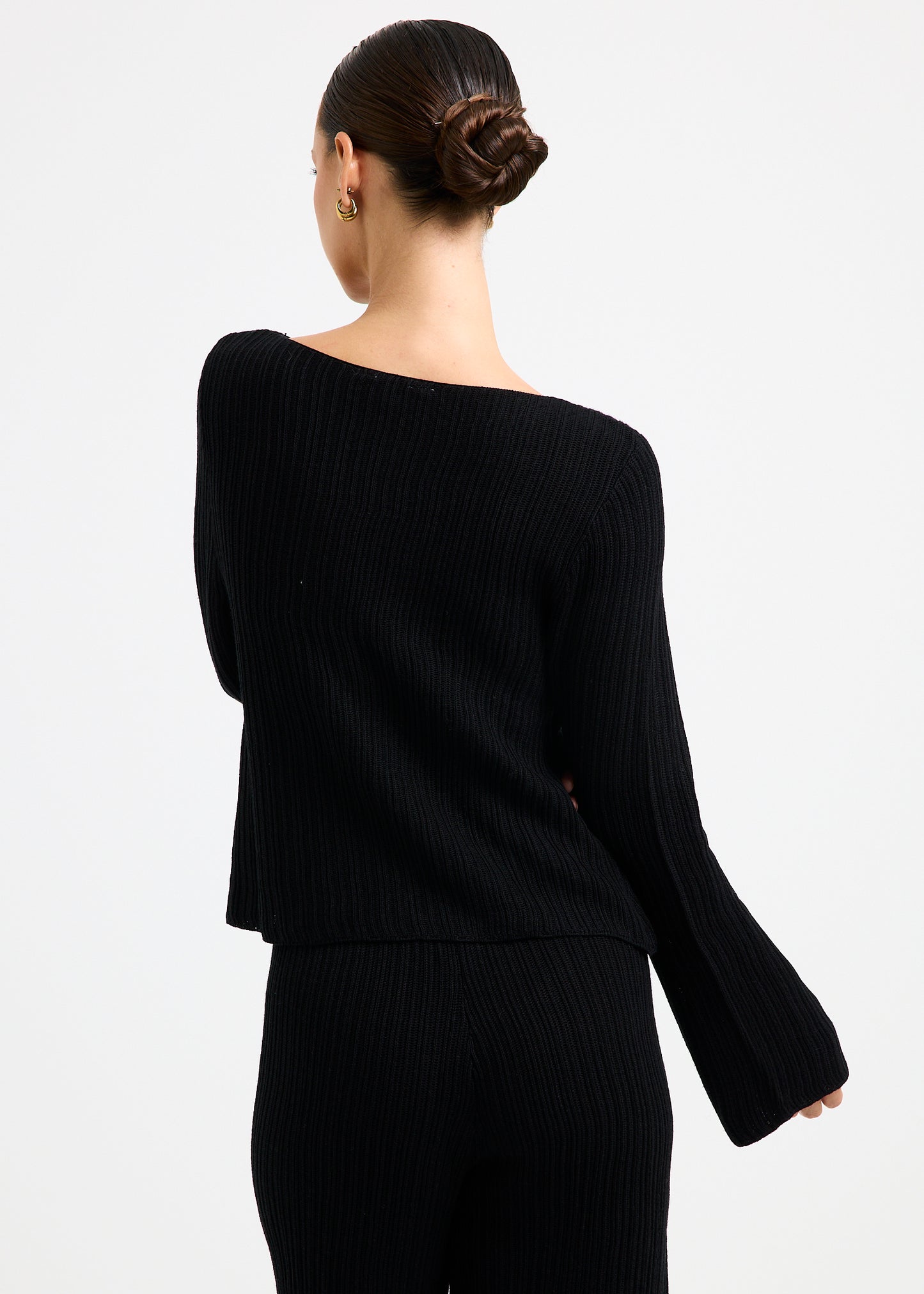 Ireland Off Shoulder Ribbed Ls Top