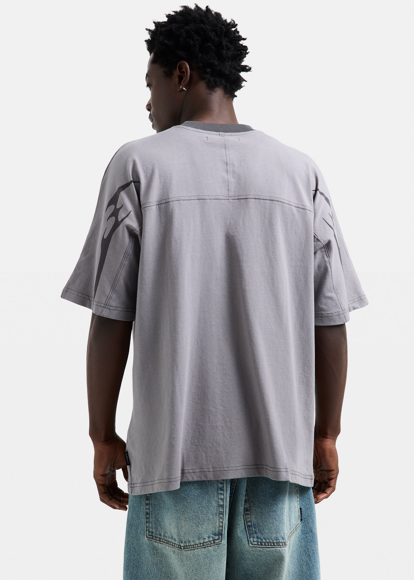 Nort Sleeve Sleeve T-Shirt