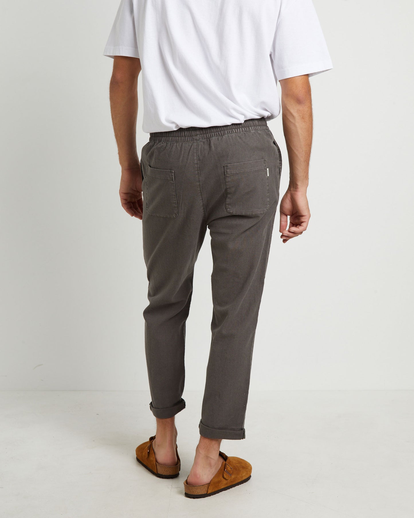Brody Linen Pants in Muted Olive