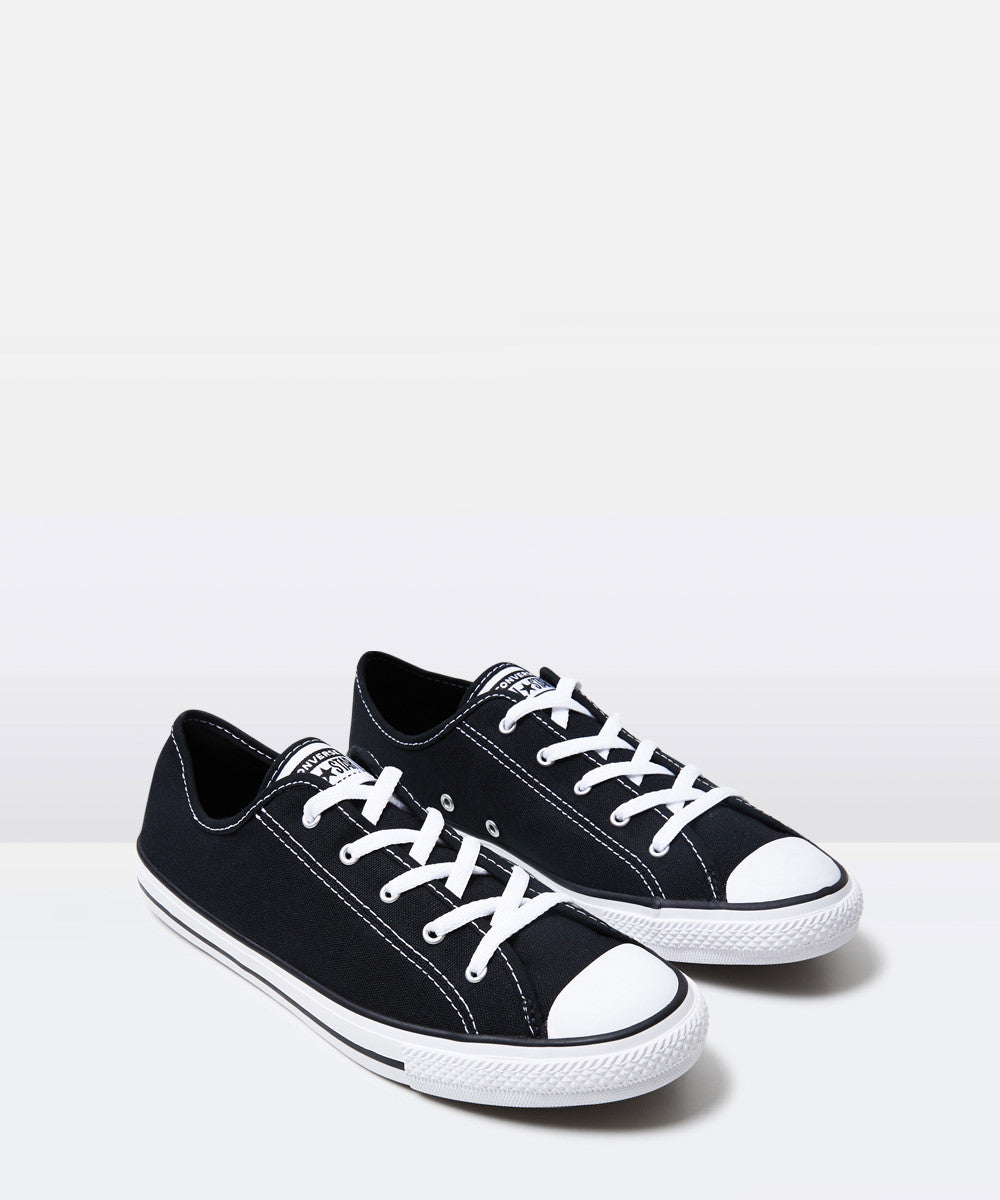 Chuck Taylor All Star Dainty Lo Sneakers Black BLACK