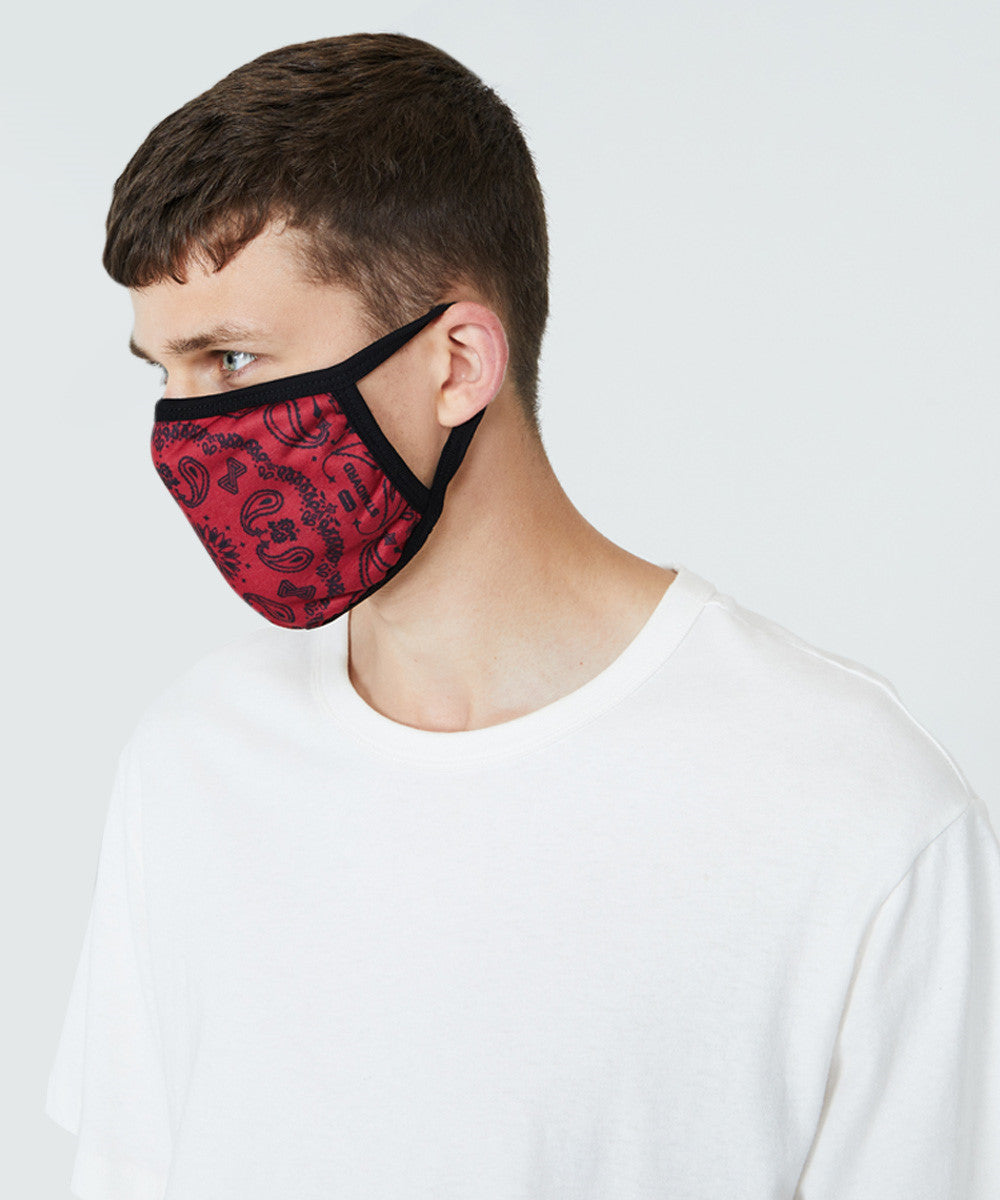 Fitted Paisley Face Mask Black Red