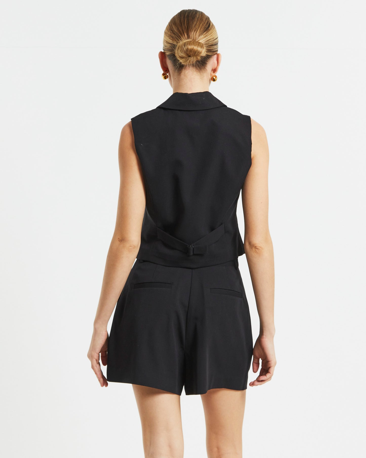 Jennifer Collard Vest in Black