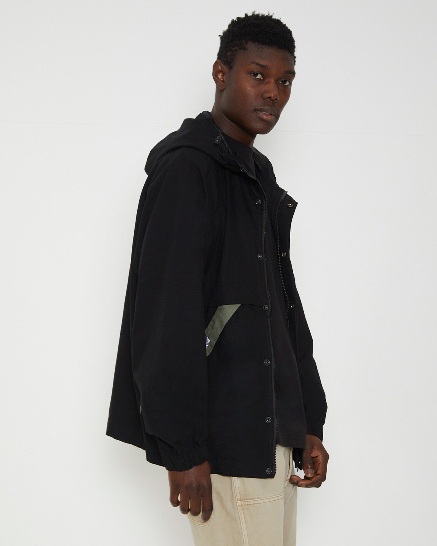 Ascend Jacket in Black