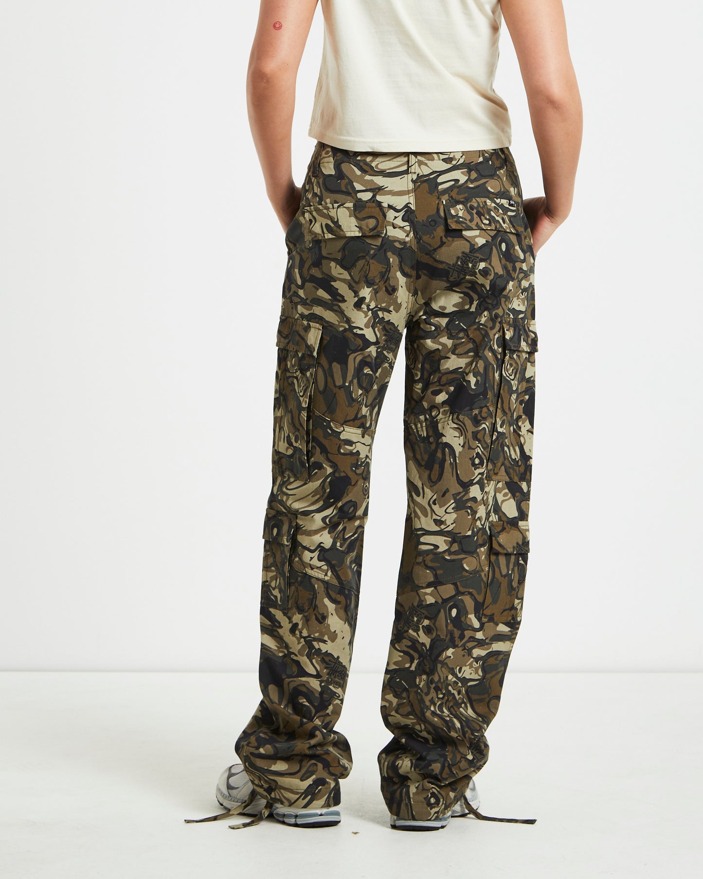 Surplus Cargo Pant in Camo