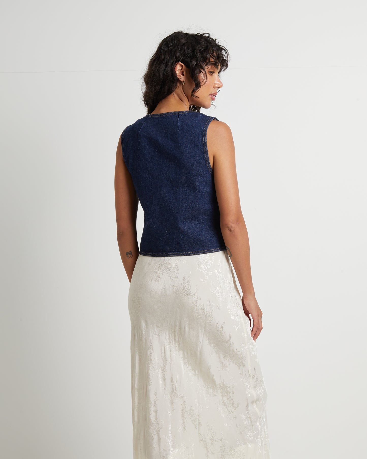 Denim Vest in Rinse Denim Blue