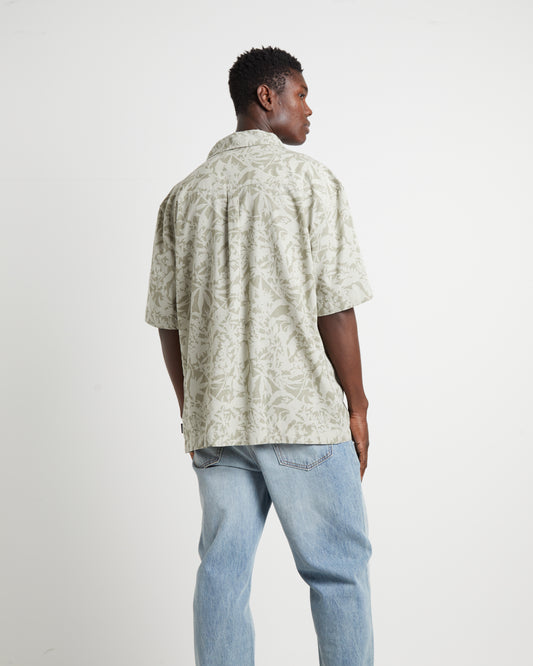 Bouquet Short Sleeve Shirt in Olive Floral Green GREEN