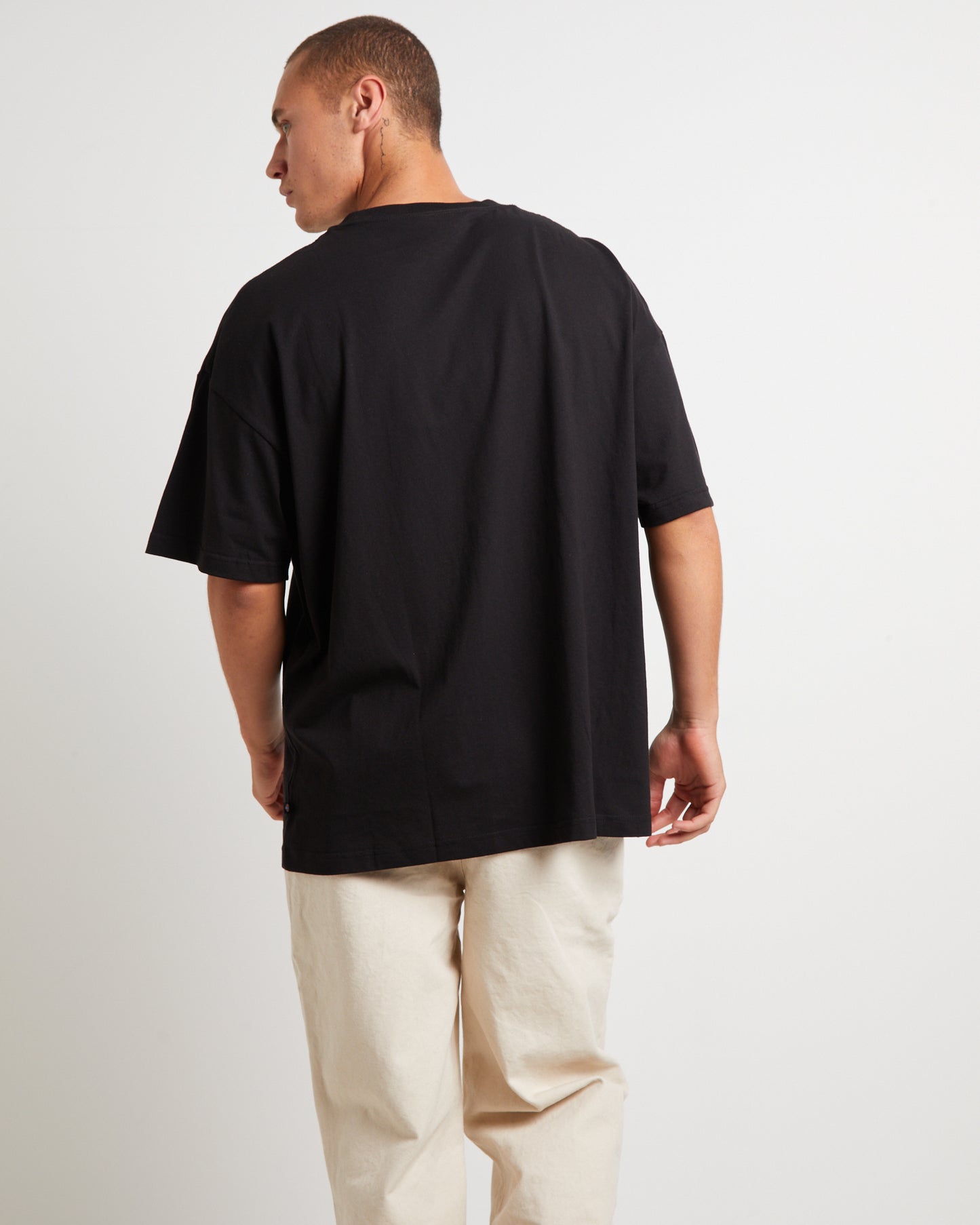 Beastly 330 Short Sleeve T-Shirt in Black