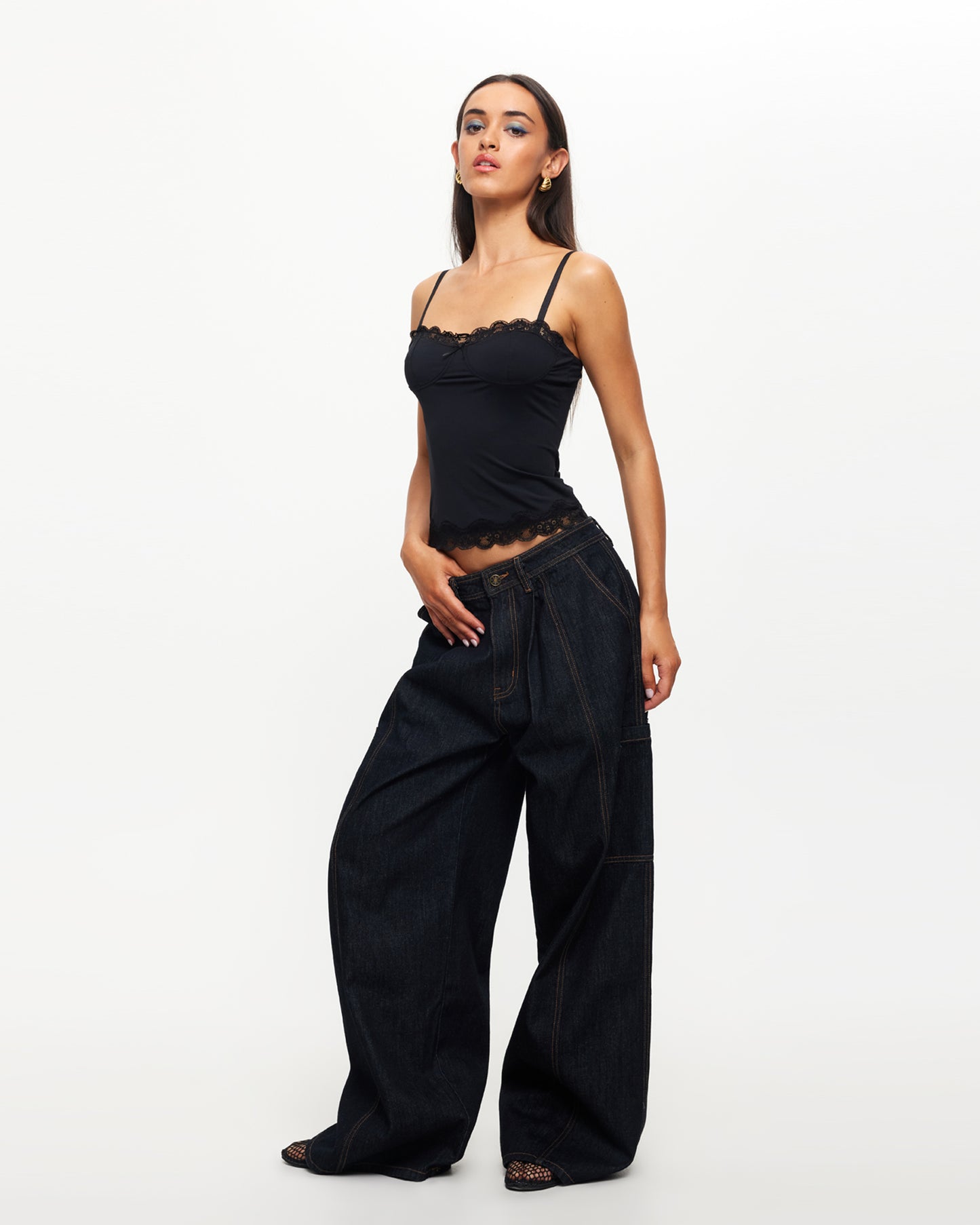 Top Model Cami in Black