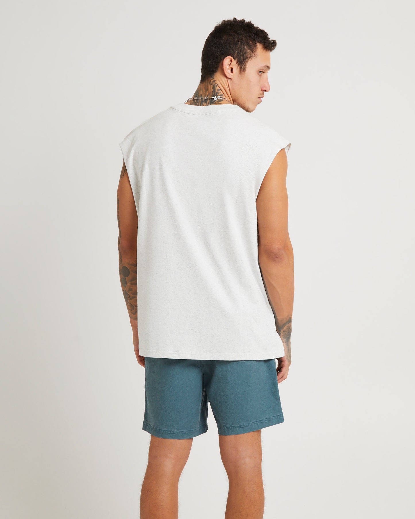 Tri Logo Muscle Hornets