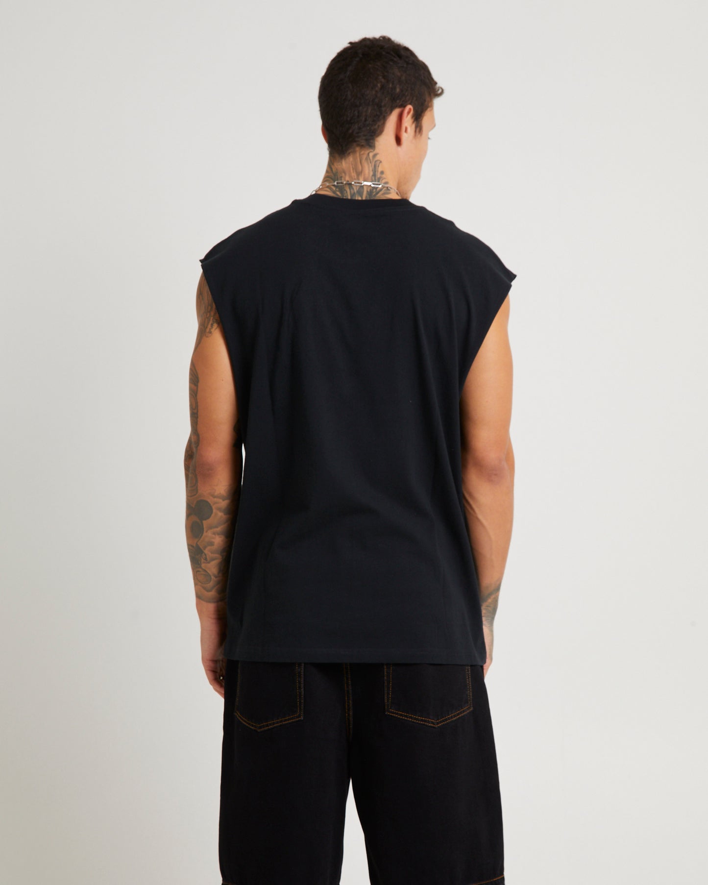 Tri Logo Muscle Lakers