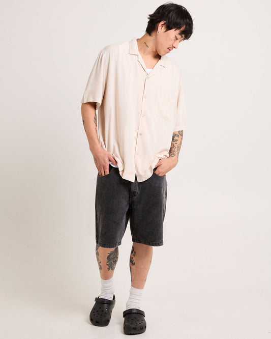 Reckoner Short Sleeve Resort Shirt STONED