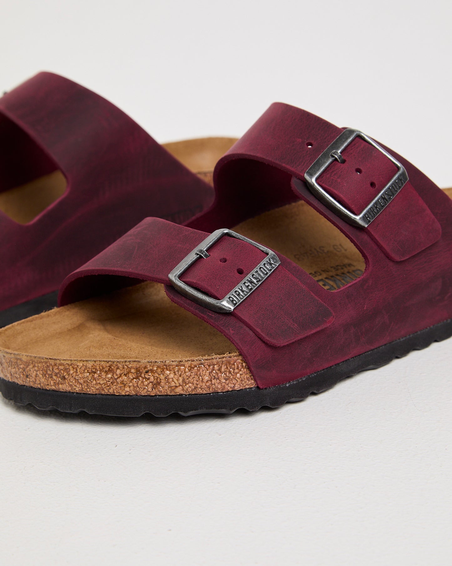 Arizona Oiled Leather Sandals Zinfandel