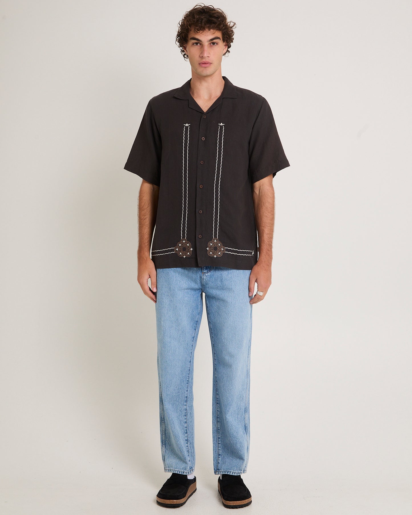 Motif Emb Bowler Shirt