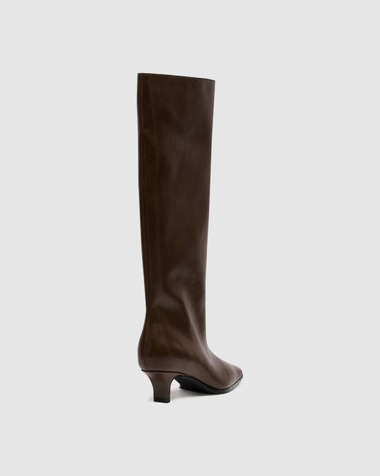 Spicy Tall Boots CHOCOLATE