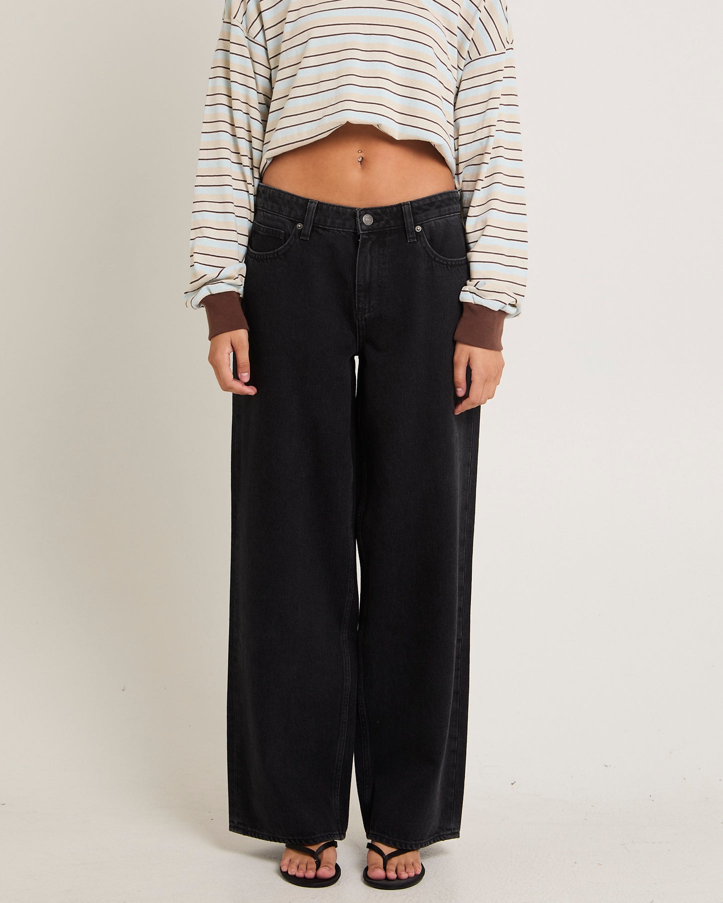 Low Slouch Denim Jeans Black Super Used