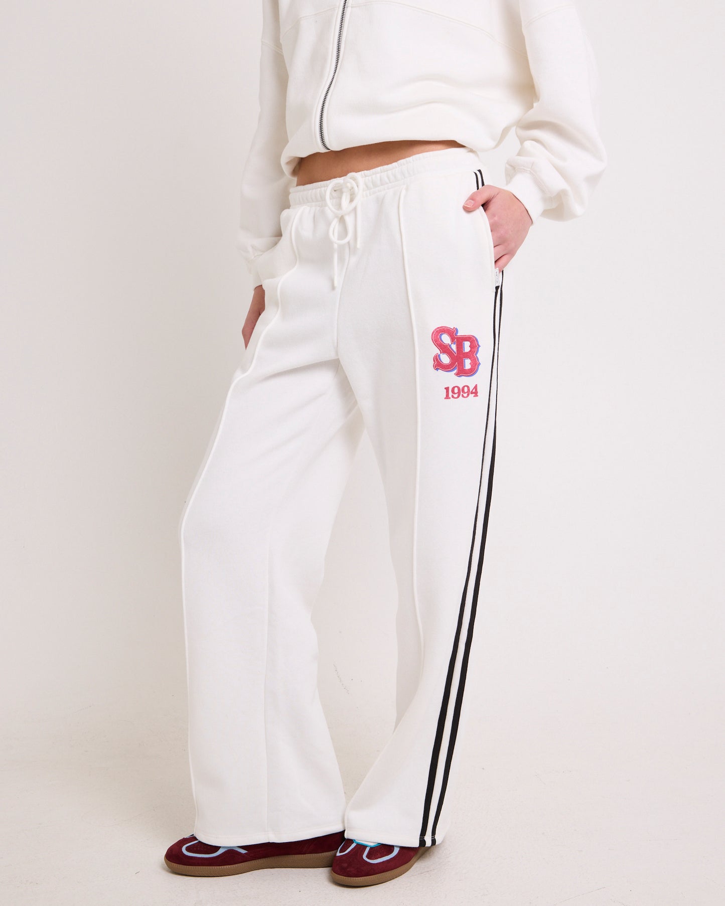 Subtitled Emblem Baggy Trackpants