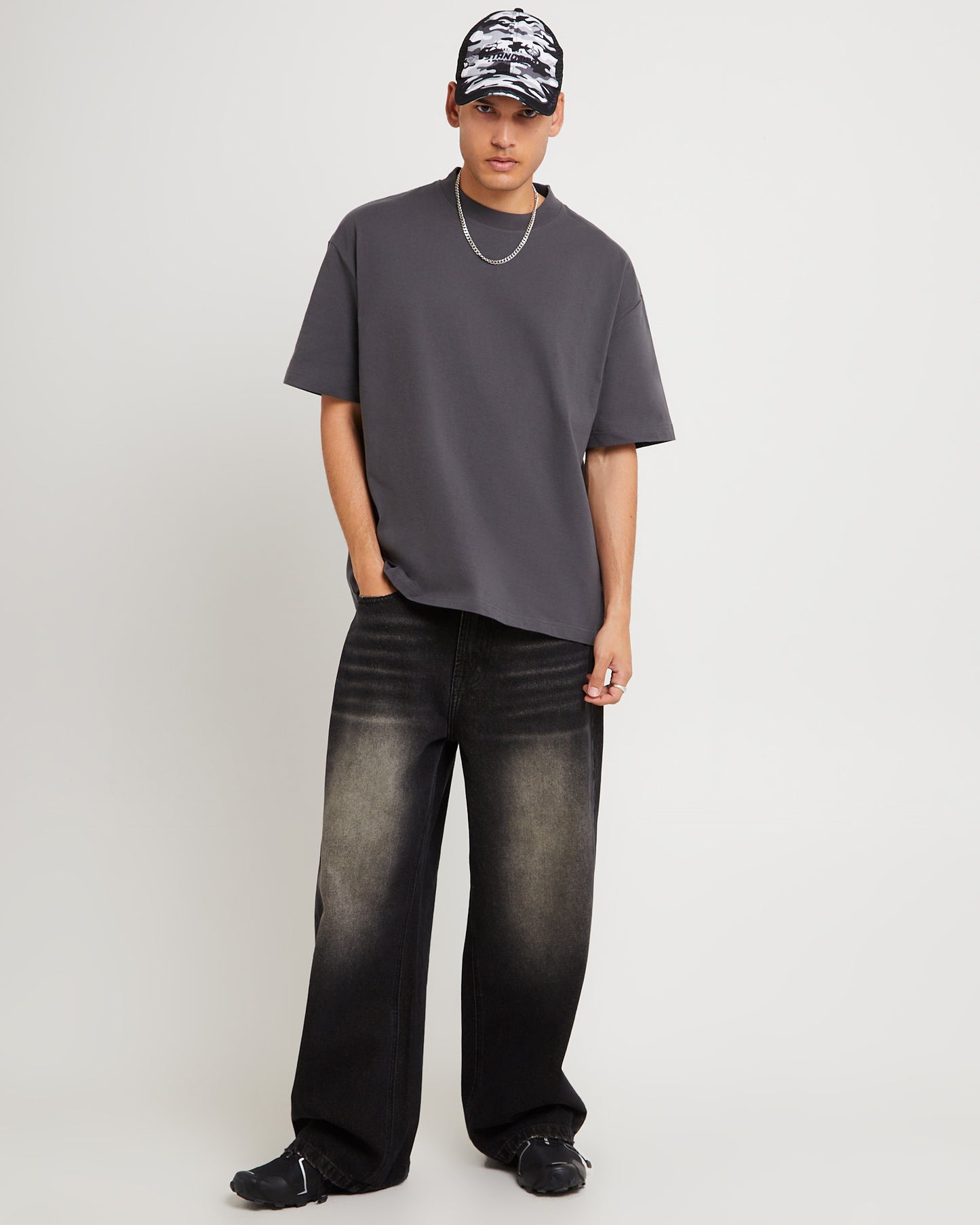 Utopia Crop Tee T-Shirt