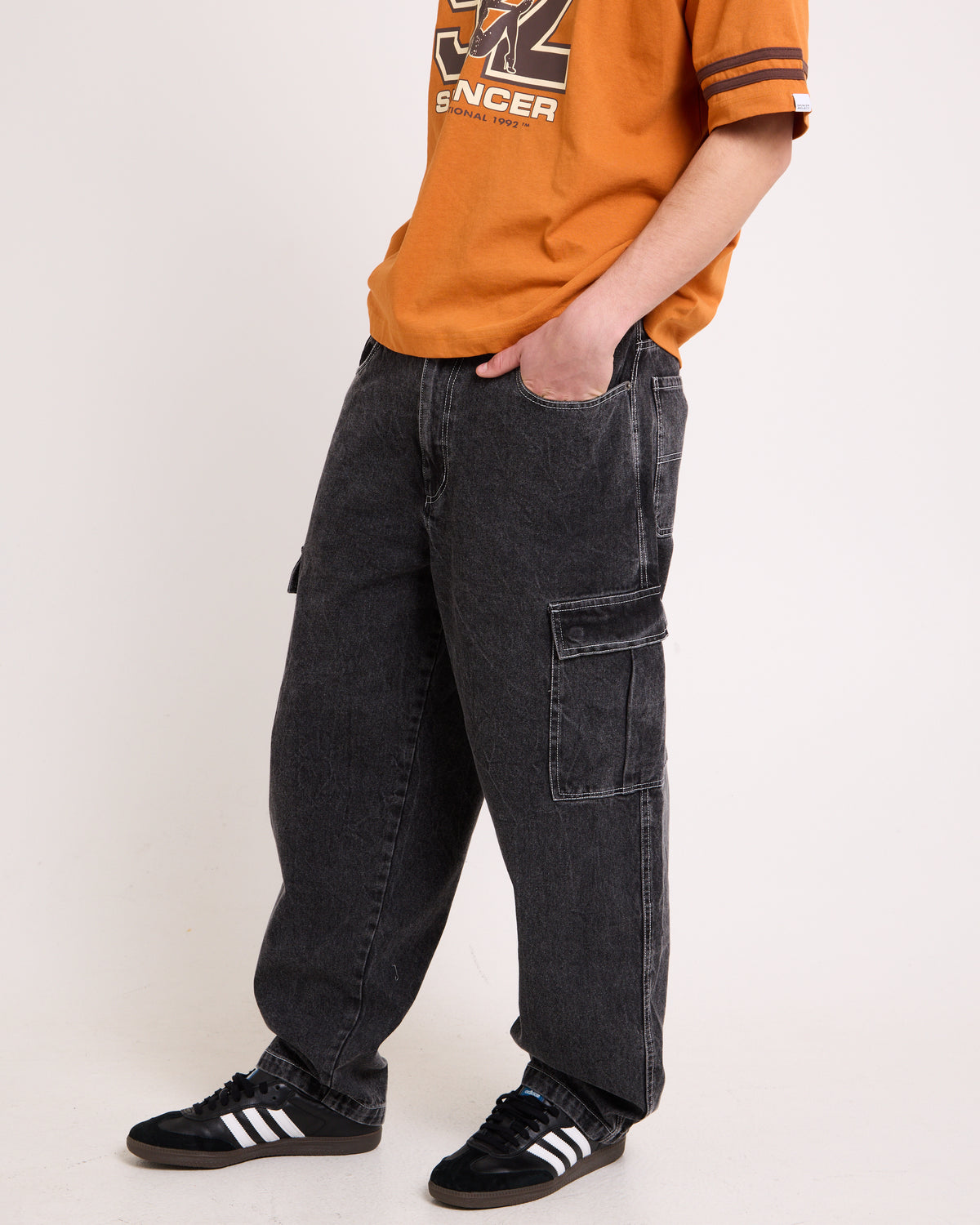 Auckland Cargo Denim Jeans WASHED BLACK