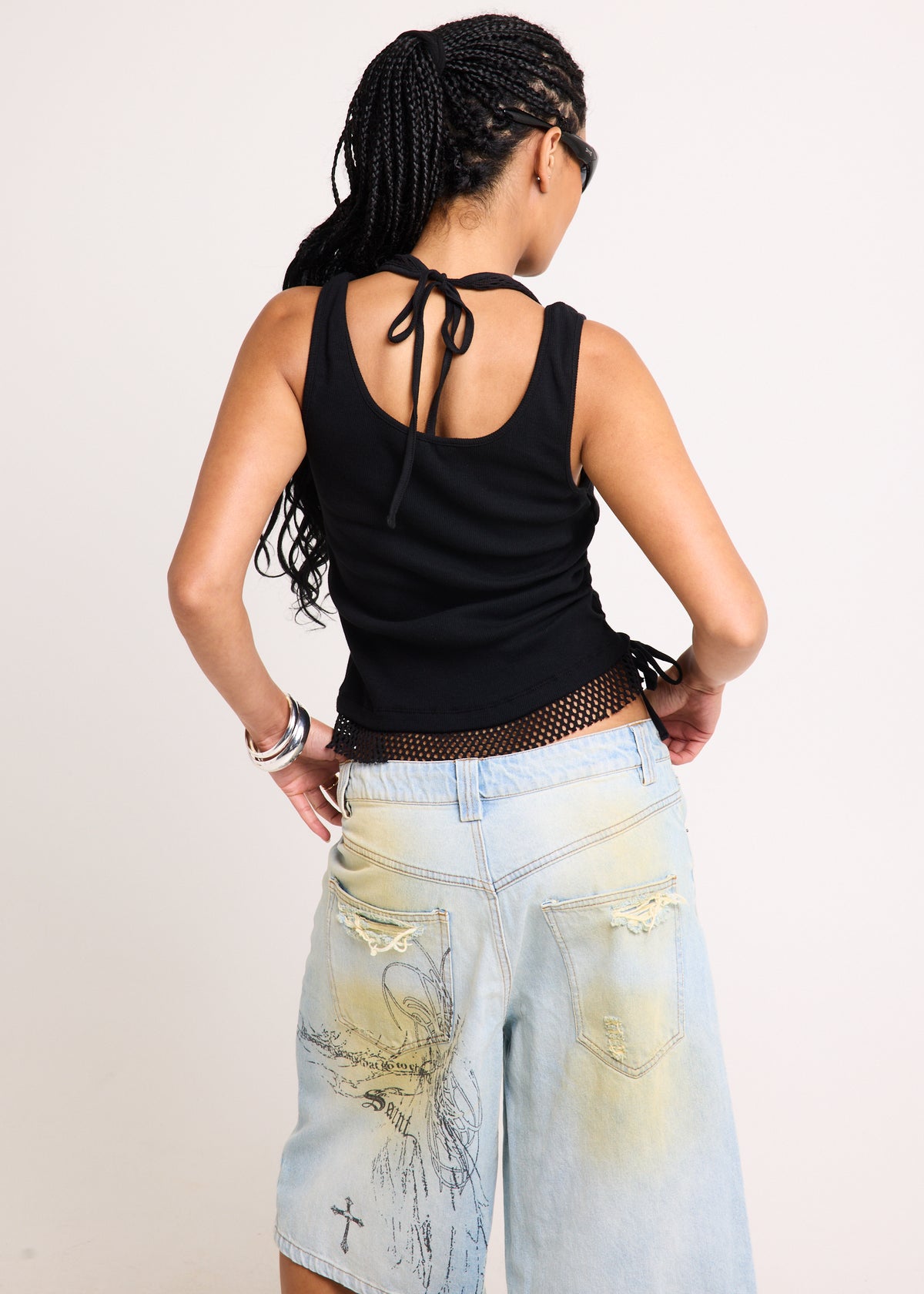 Layer Mesh Singlet BLACK