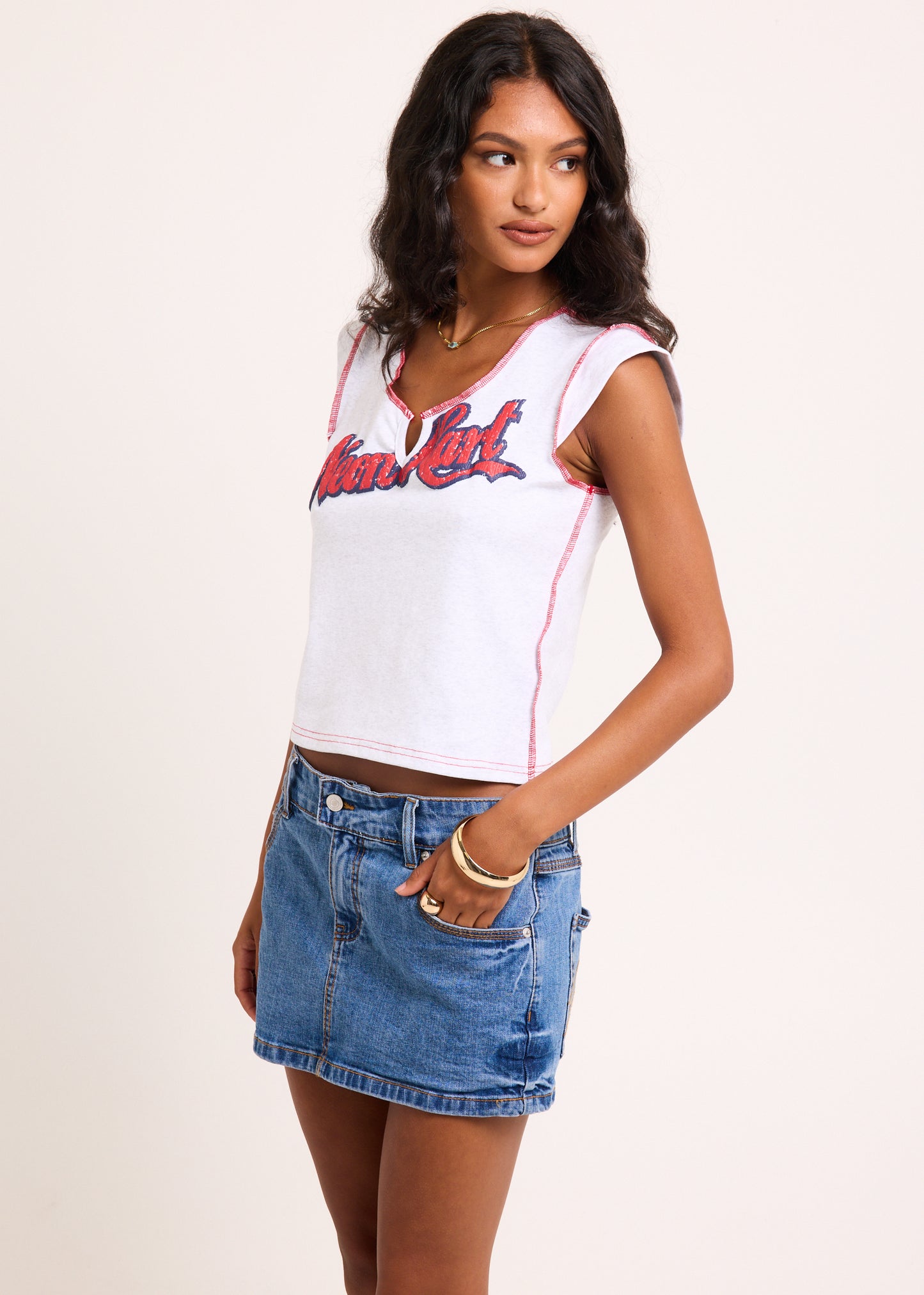Bae Top