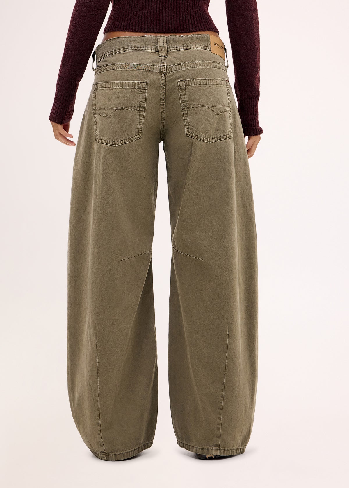 BDG Kayla Cocoon Jeans KHAKI