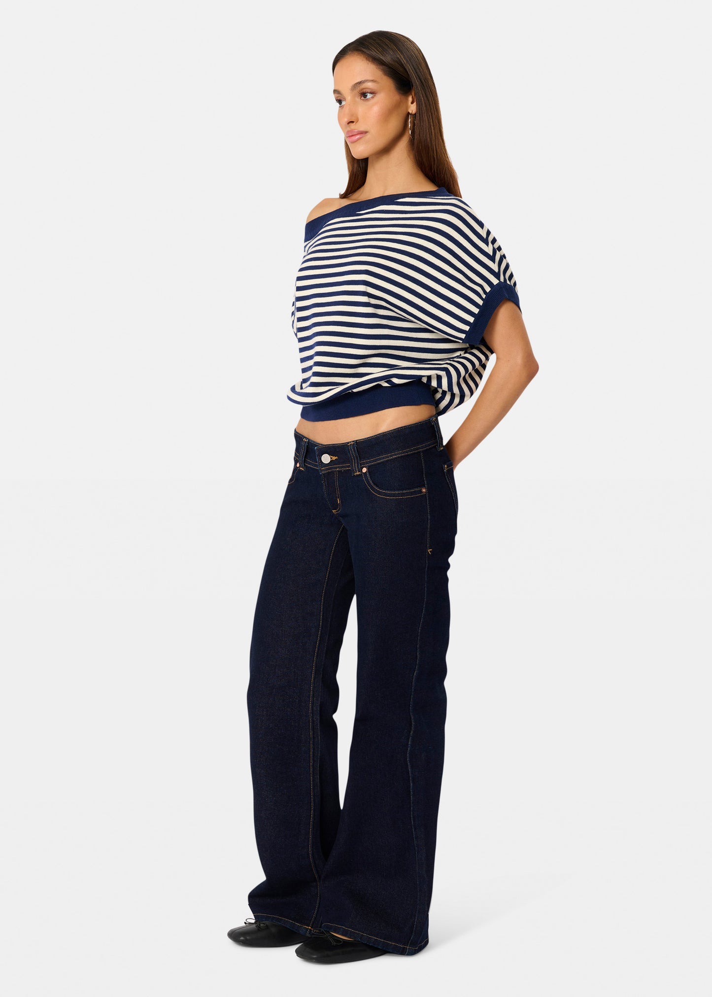 00 Super Low & Wide Denim Jeans