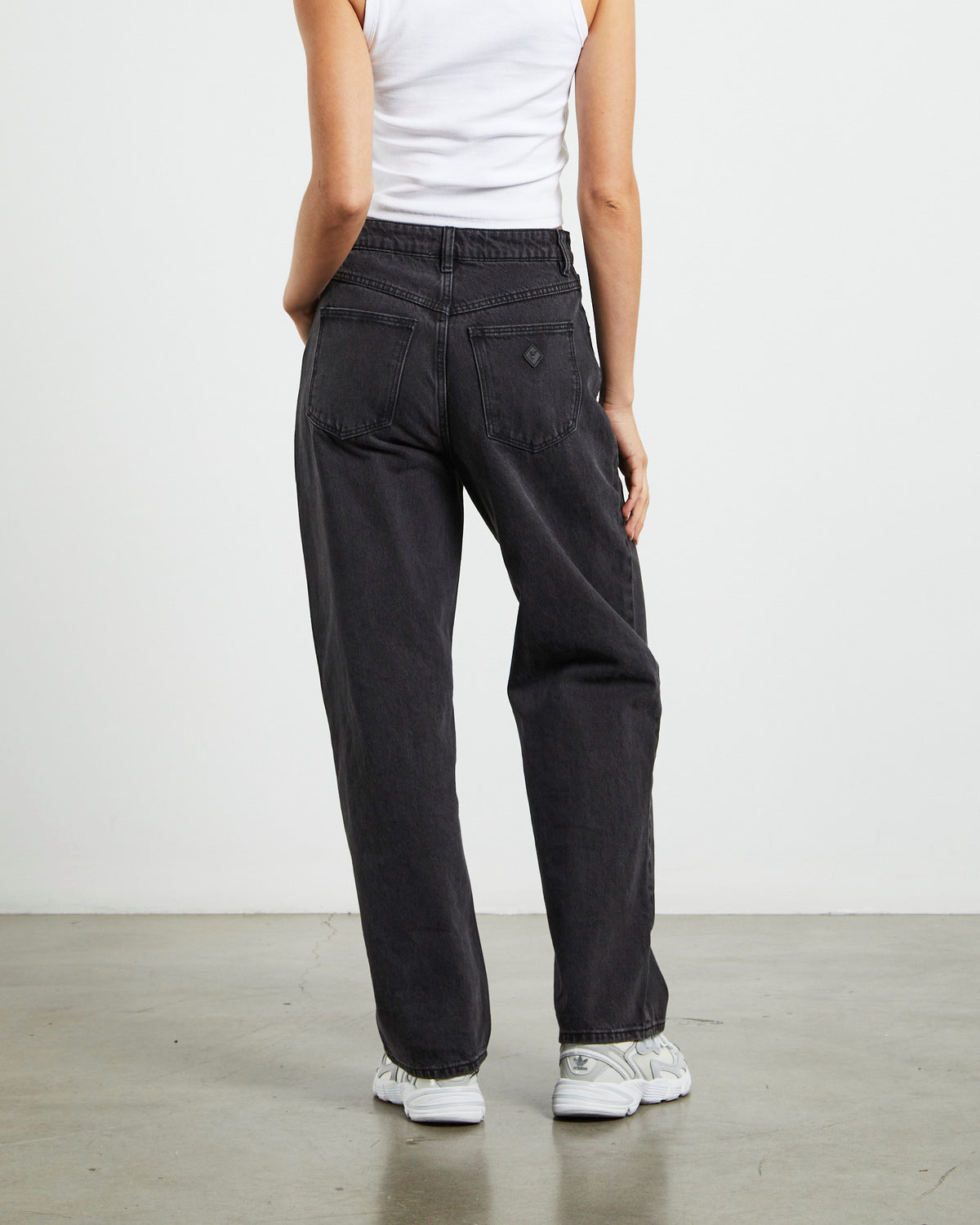 A Carrie Petite Jeans 90210 Black BLACK