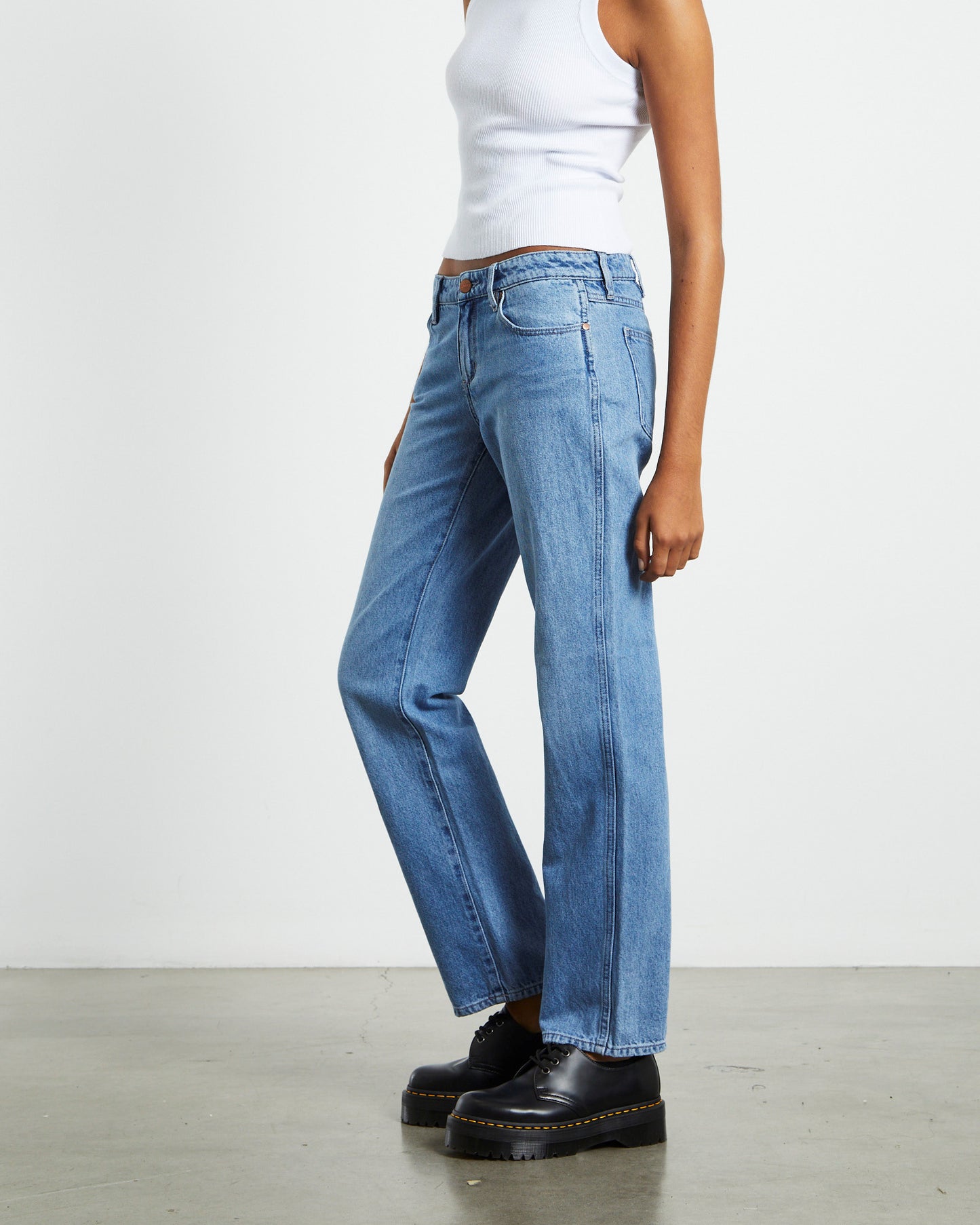Low Rise Claudia Straight Jeans Mary Jane Blue