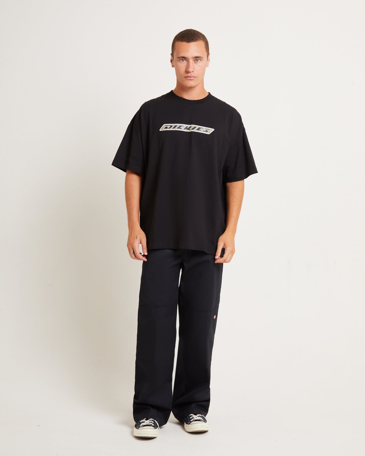 Truckin 330 Short Sleeve T-Shirt in Black