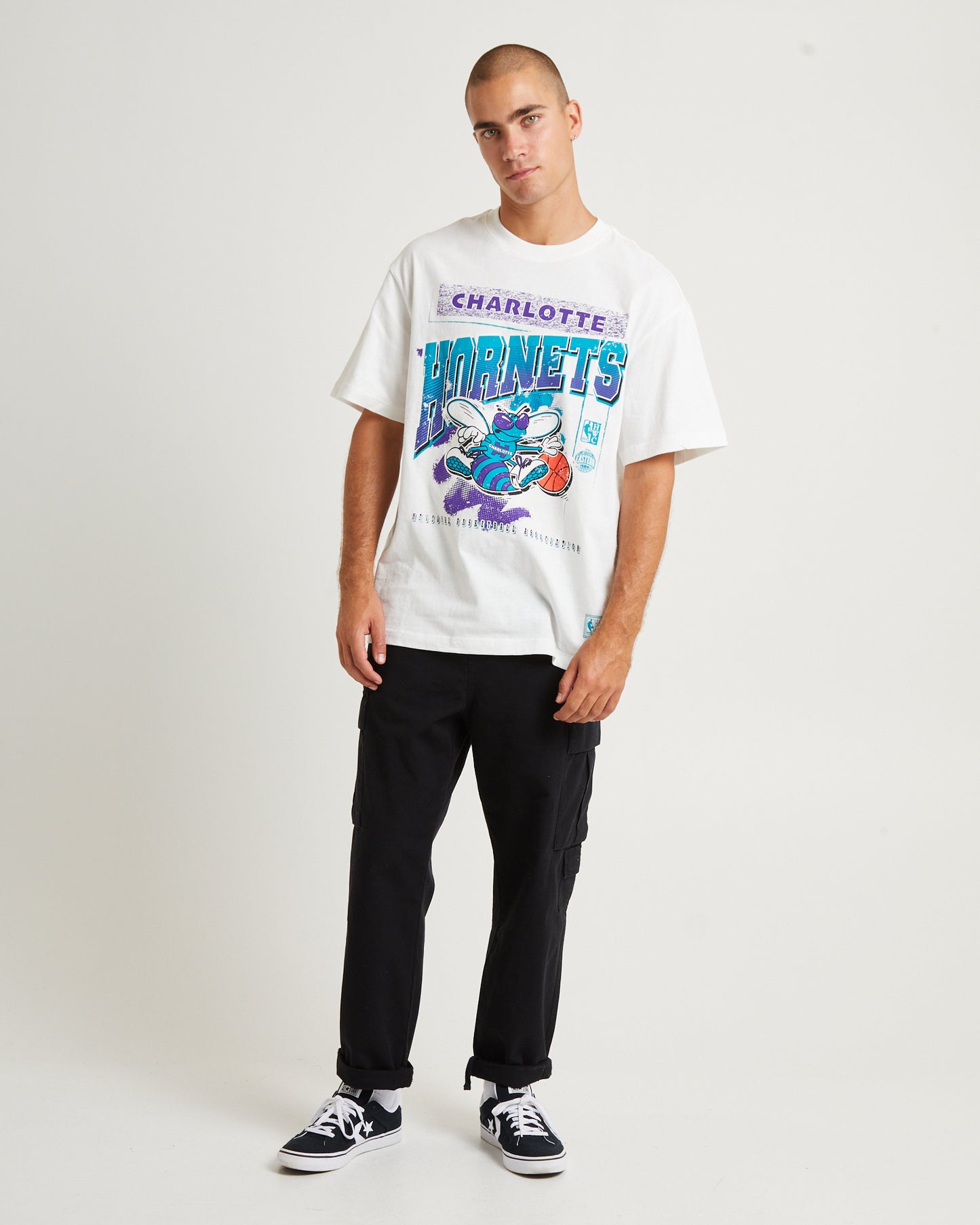 Brush Off 2.0 Hornets Short Sleeve T-Shirt Vintage White