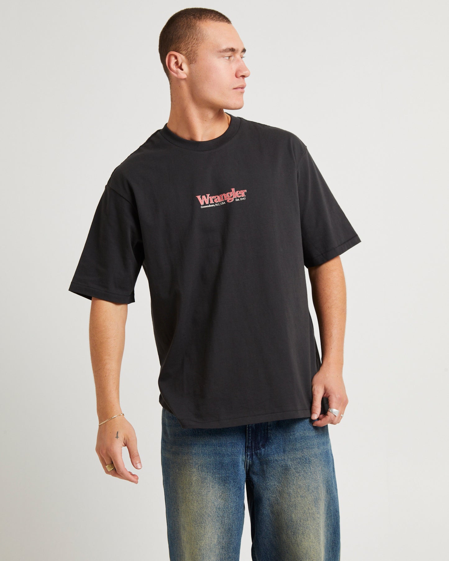 Everyday Slacker T-Shirt Worn Black