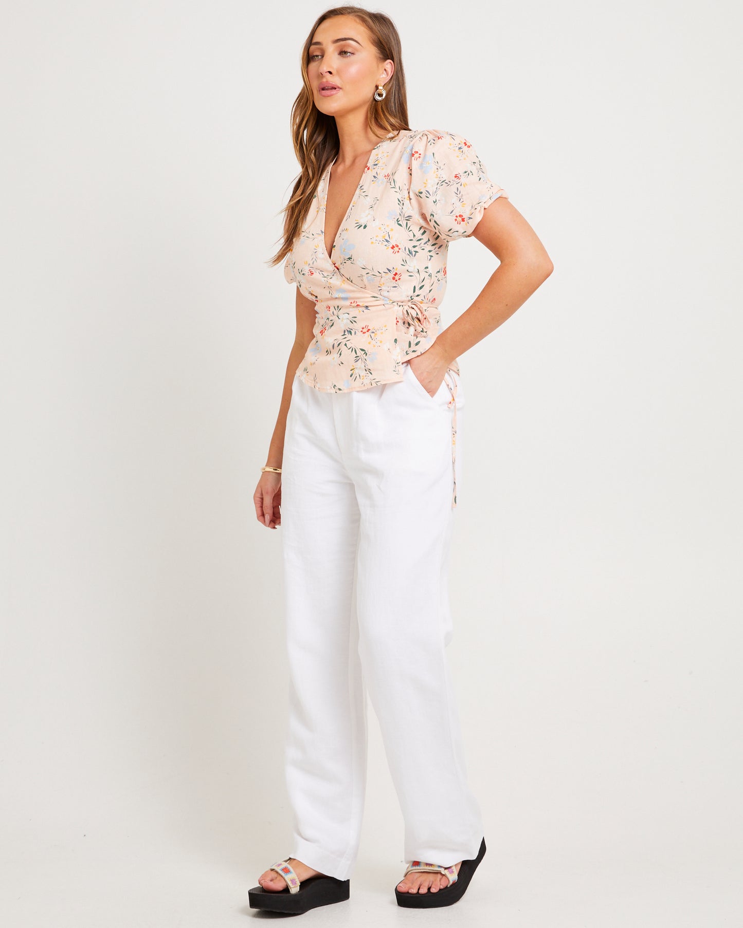 Chloe Pleat Linen Pants