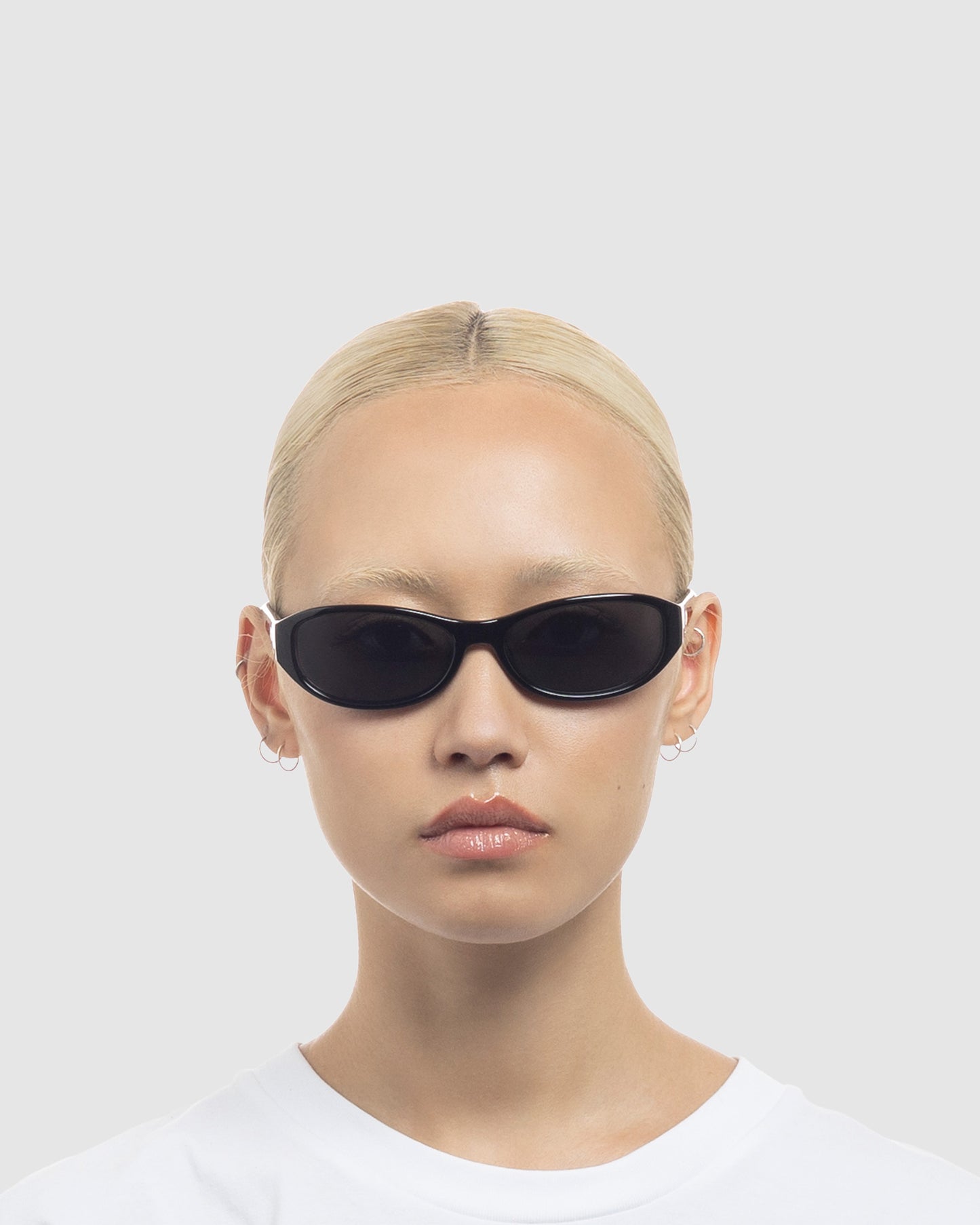 Don't Cha Sunglasses Black/Smoke Mono