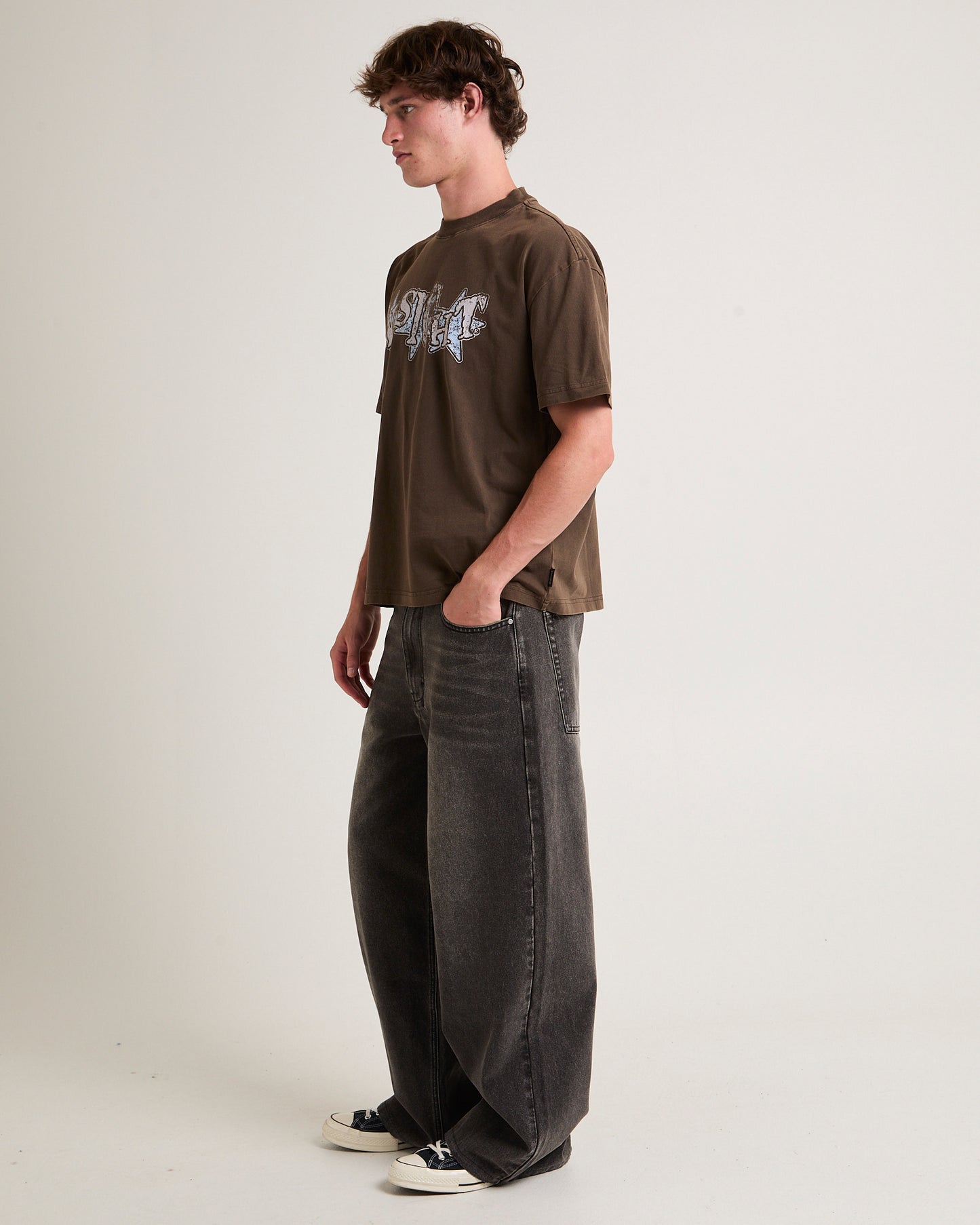 Seeing Cropped T-Shirt