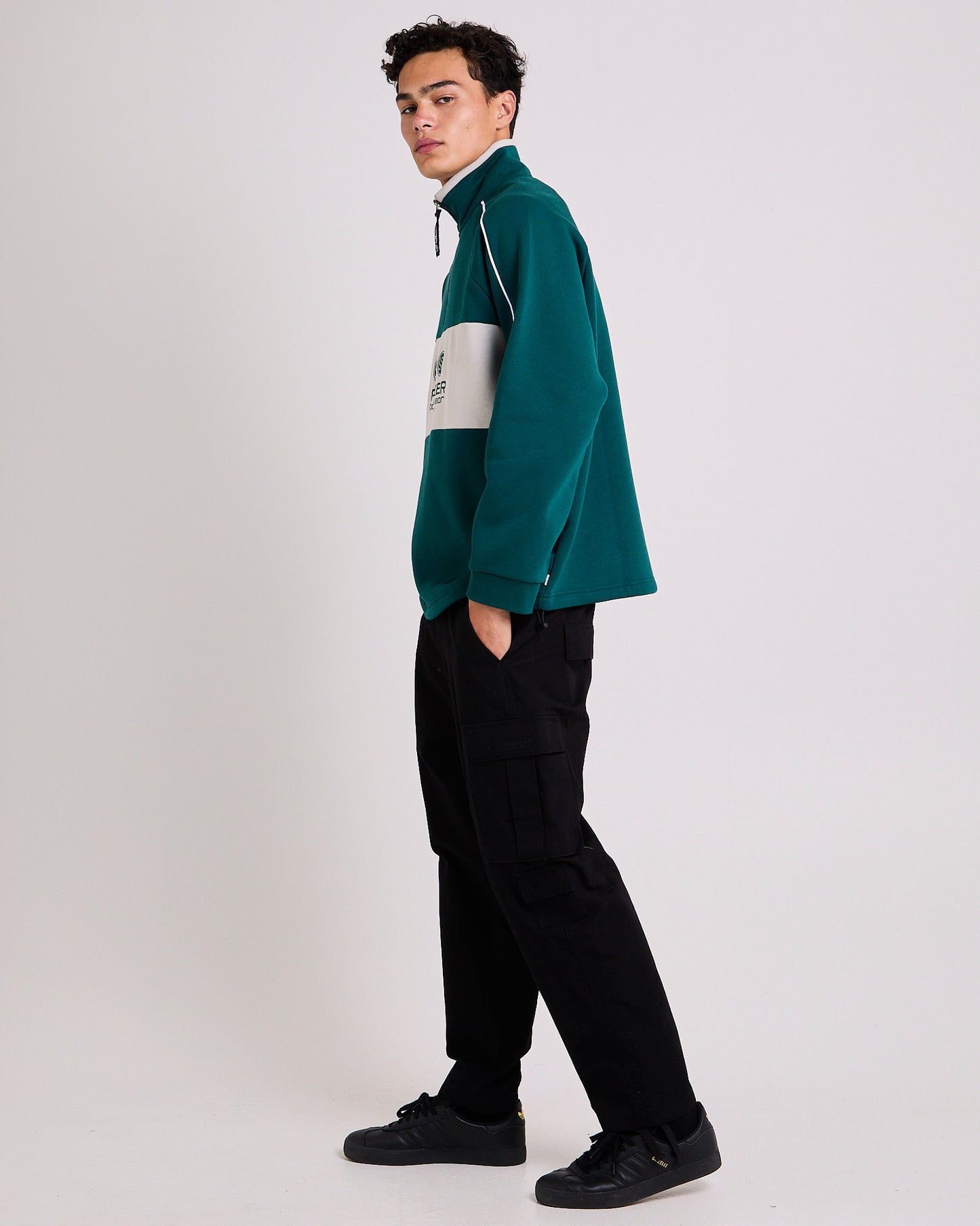 Global Quater Zip Fleece