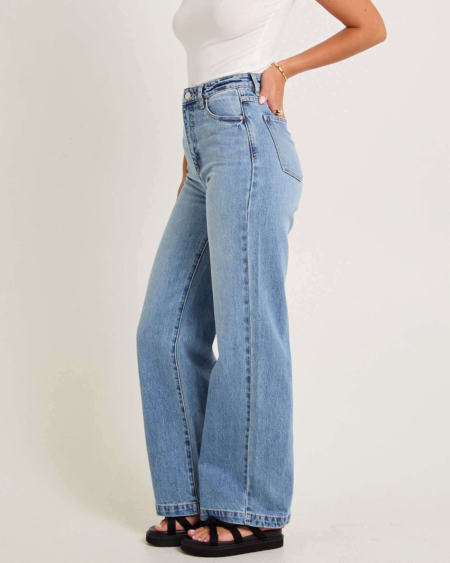 94 High & Wide Jeans Liv