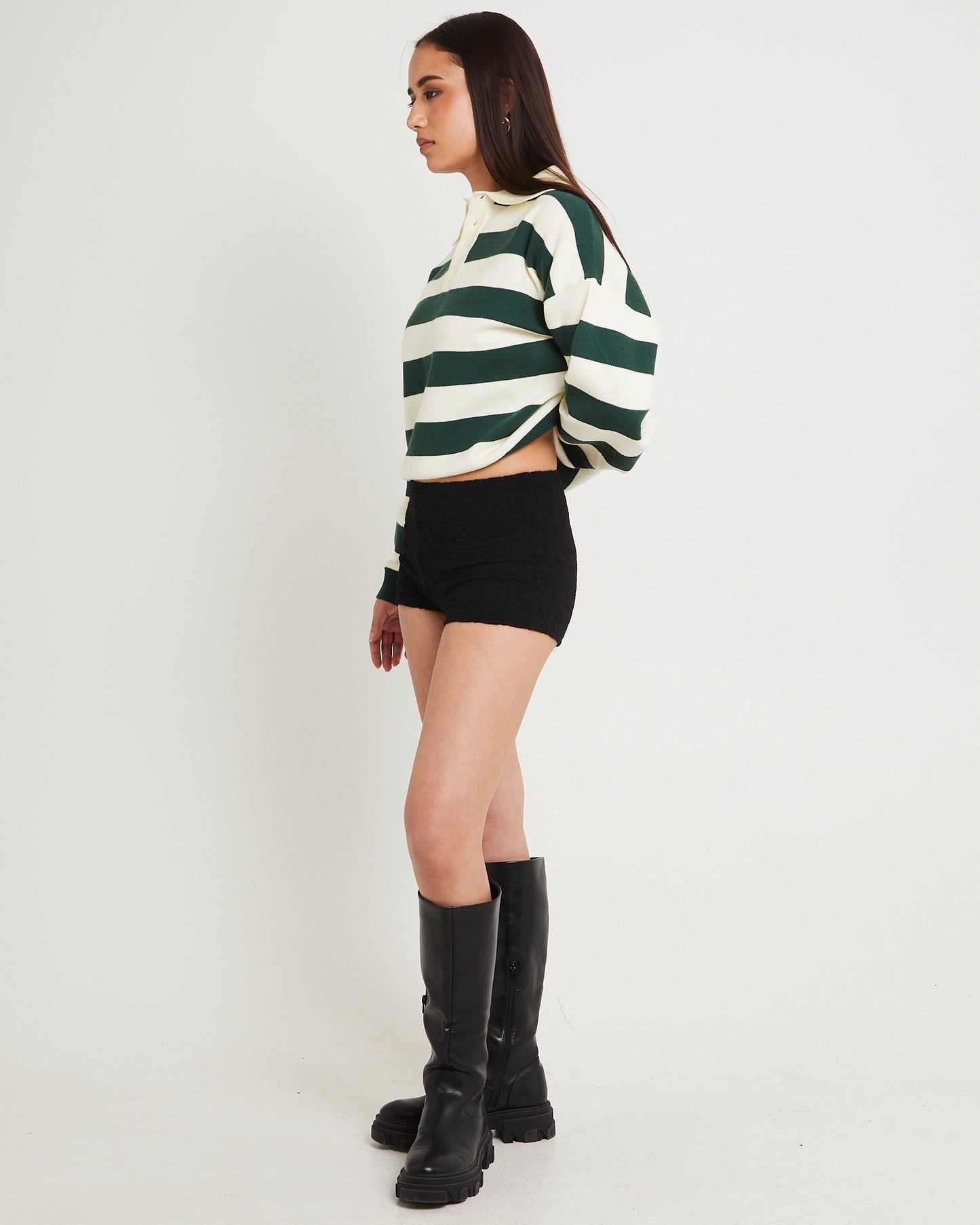 Chloe Lace Hot Shorts