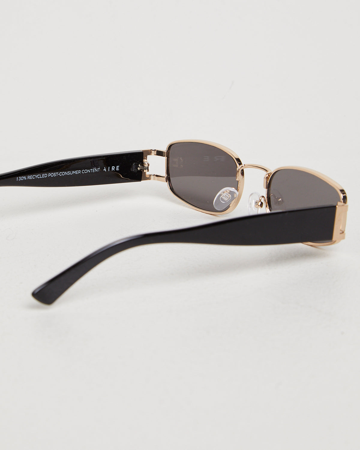 Sirius Sunglasses GOLD / BLACK