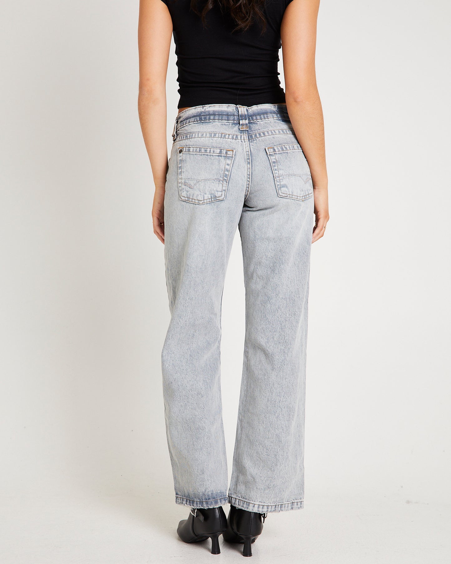 BDG Kayla Low-Rise Denim  Jeans