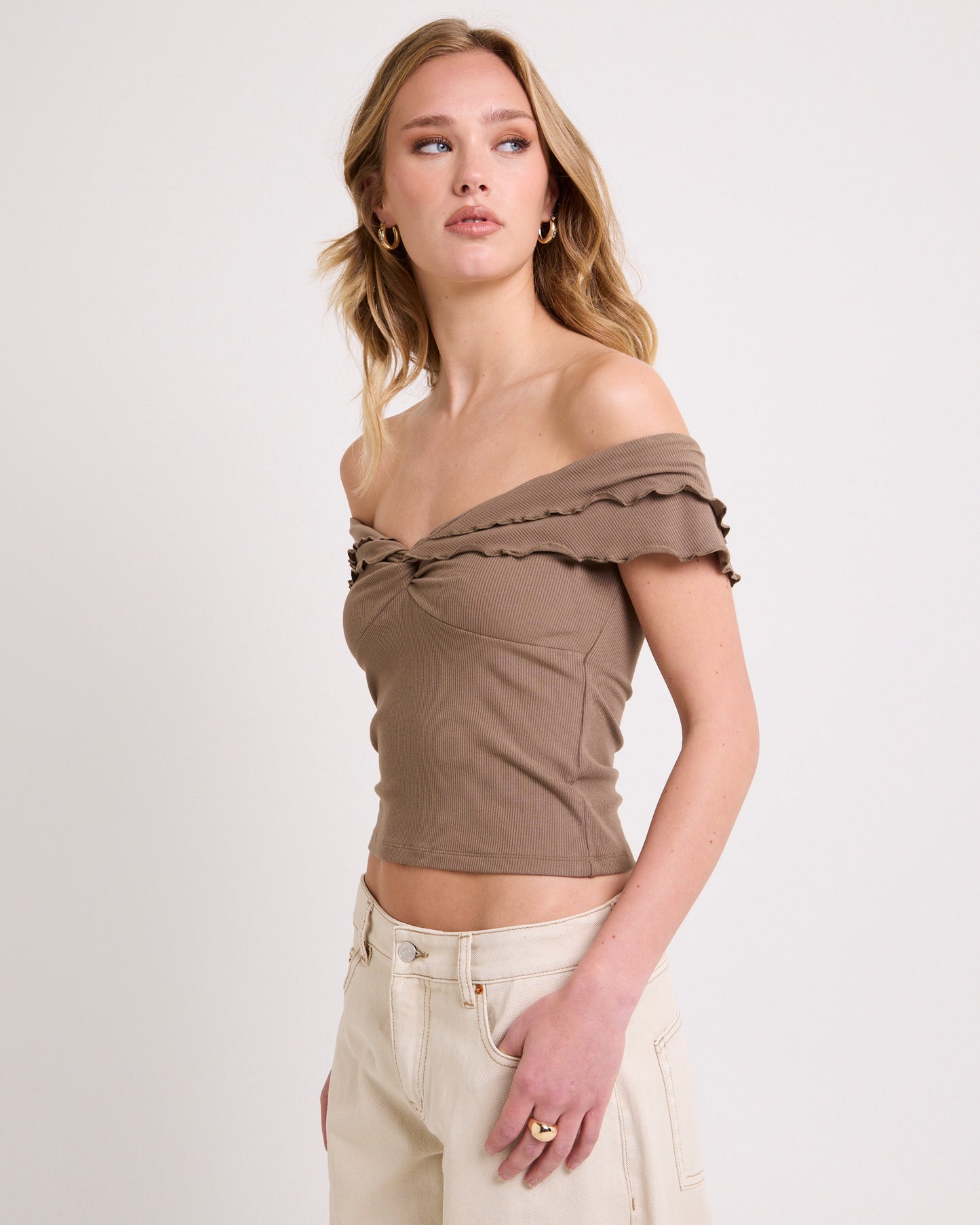 Mily Rib Ruffle Top