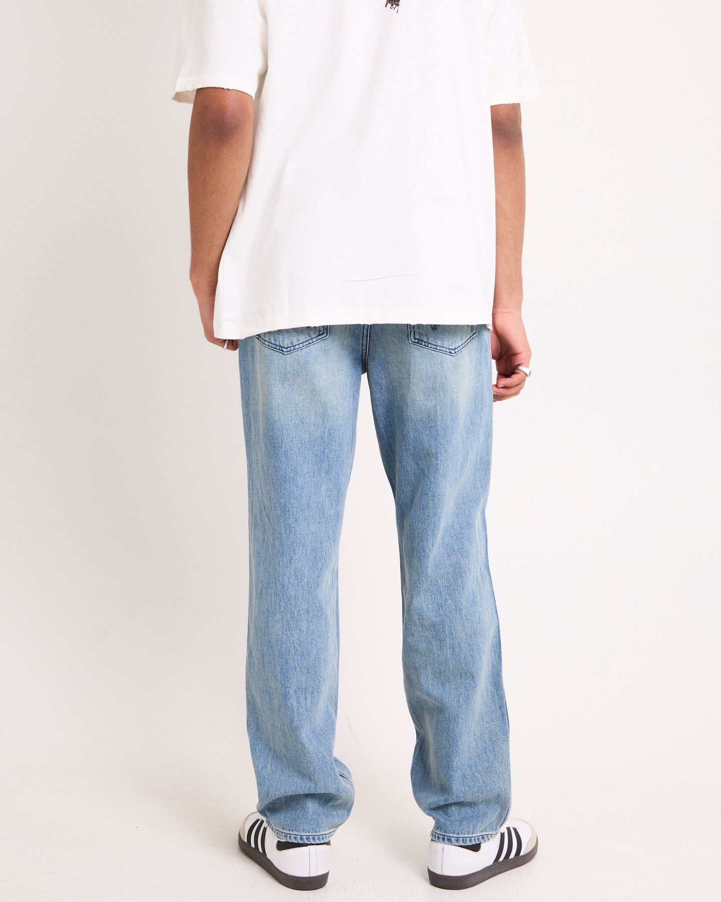 Eazy Straight Denim Jeans