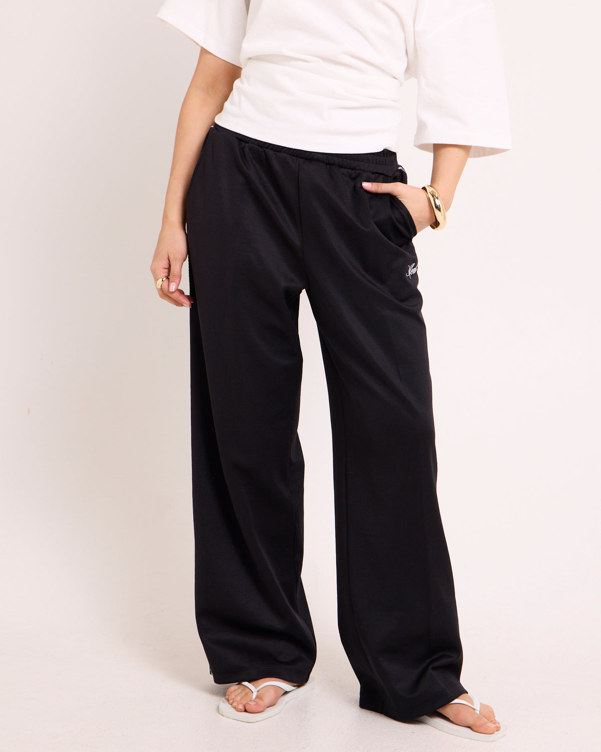 Thorn Bound Sweat Pants BLACK