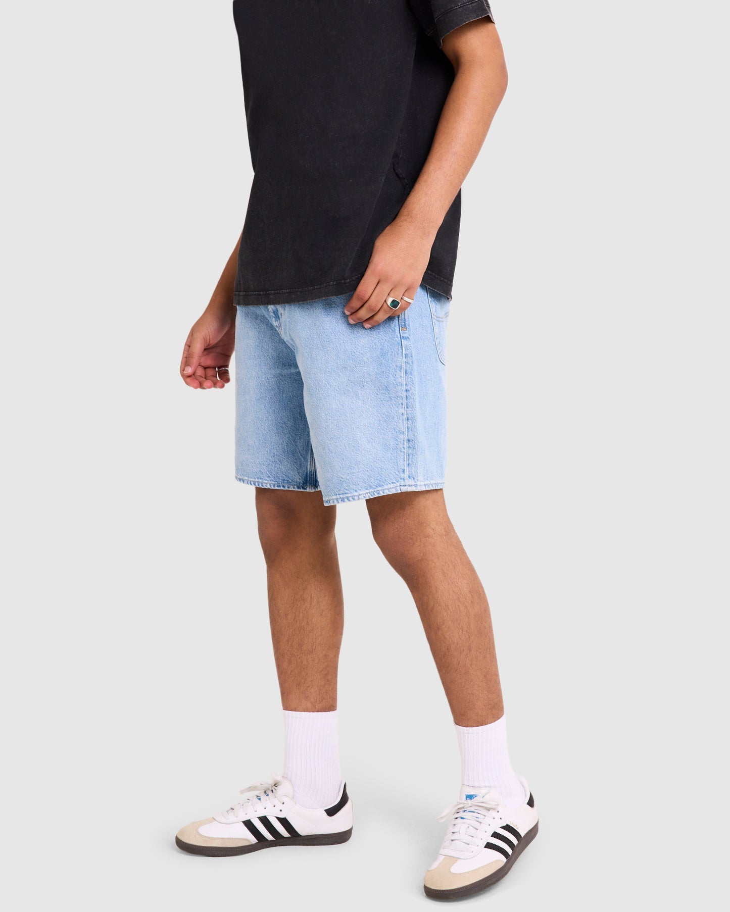 L-Four Baggy Denim Shorts