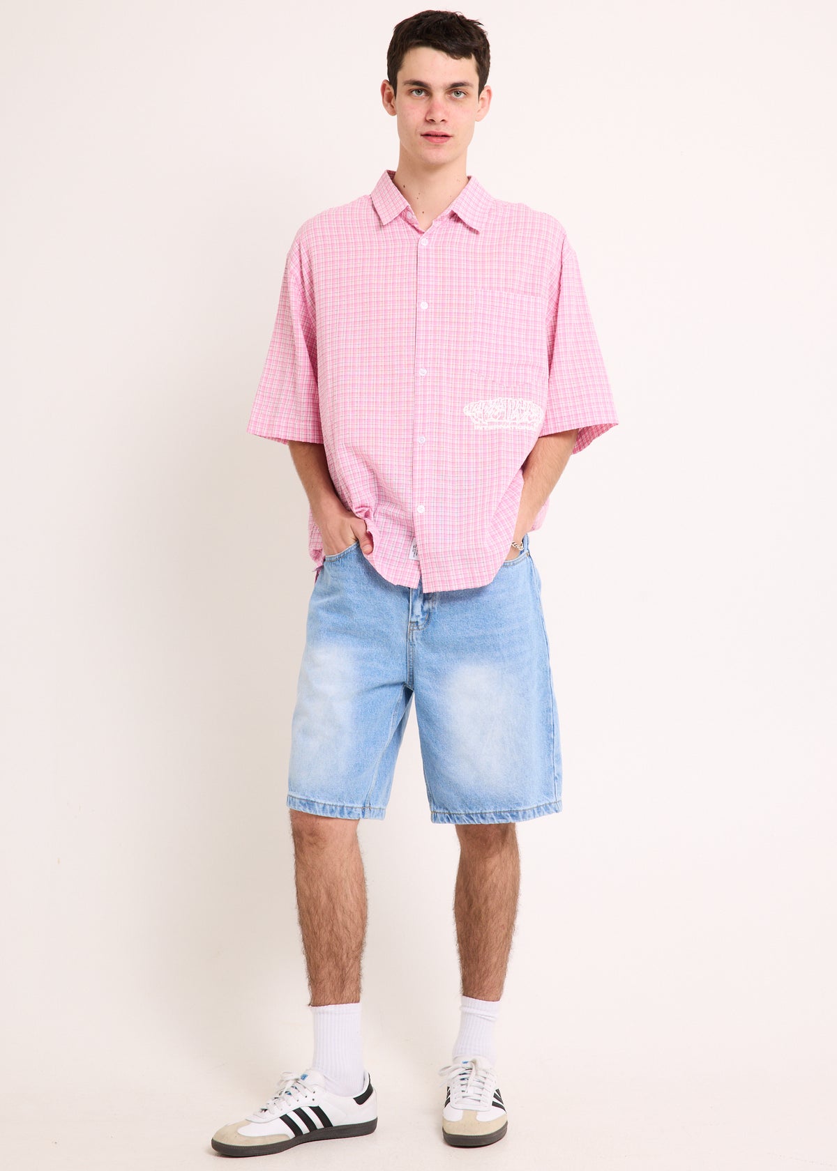 Globe Skate Short Sleeve Shirt PINK